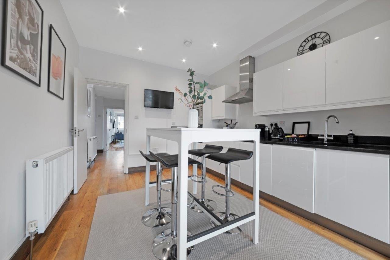 Huge Shoreditch Apartment- Private Roof Terrace Лондон Экстерьер фото